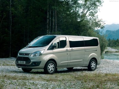 Ford Tourneo Custom 2013 Poster with Hanger