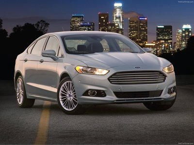 Ford Fusion Hybrid 2013 canvas poster