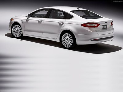 Ford Fusion Energi 2013 Poster 22621