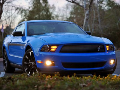 Ford Mustang V6 2011 canvas poster