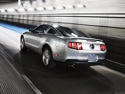 Ford Mustang GT 2011 pillow