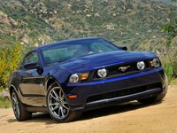 Ford Mustang GT 2011 Poster 22954
