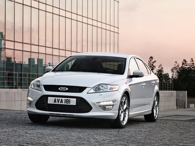 Ford Mondeo 2011 poster