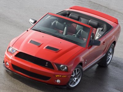 Ford Mustang Shelby GT500 Convertible 2007 tote bag