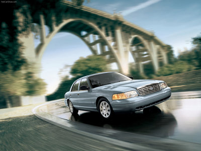 Ford Crown Victoria 2006 canvas poster