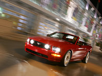 Ford Mustang GT Convertible 2005 Poster 24213