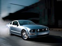 Ford Mustang GT 2005 Poster 24217