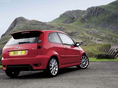Ford Fiesta ST 2005 canvas poster