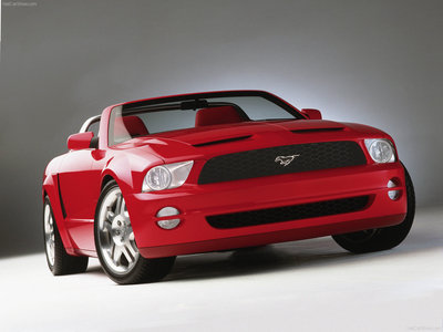 Ford Mustang GT Convertible Concept 2003 mouse pad