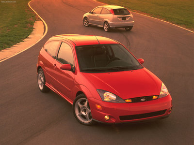 Ford SVT Focus 2002 canvas poster