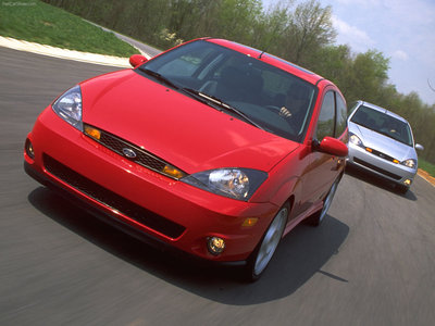 Ford SVT Focus 2002 puzzle 24792