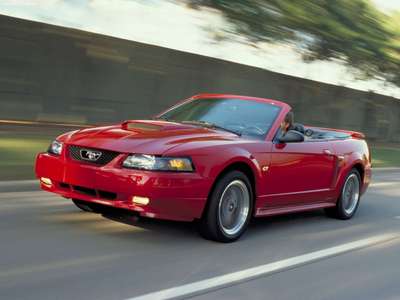 Ford Mustang GT Convertible 2002 canvas poster