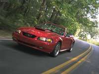 Ford Mustang GT Convertible 2001 Poster 24888