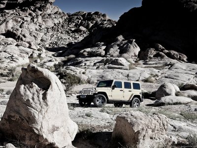 Jeep Wrangler Mojave 2011 tote bag #32125