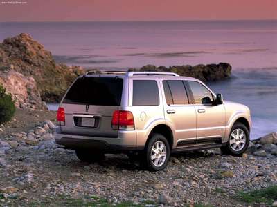 Lincoln Aviator 2003 Poster with Hanger