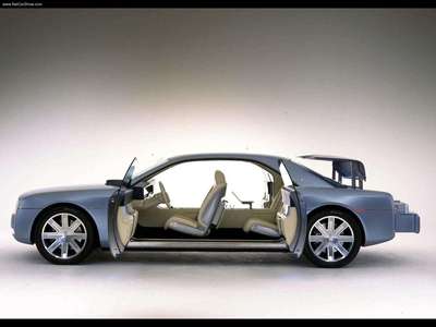 Lincoln Continental Concept 2002 pillow