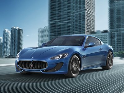 Maserati GranTurismo Sport 2013 poster