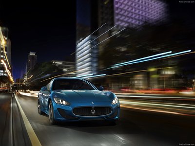 Maserati GranTurismo Sport 2013 Poster with Hanger