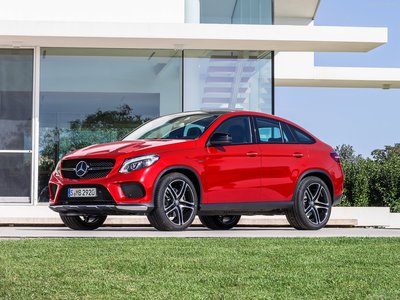 Mercedes Benz GLE450 AMG Coupe 2016 tote bag