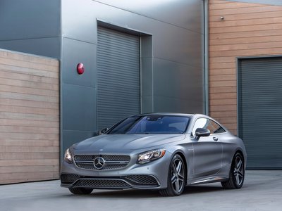 Mercedes Benz S65 AMG Coupe 2015 pillow