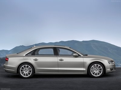 Audi A8L 2014 calendar