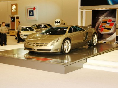 Cadillac Cien Concept 2002 Poster with Hanger