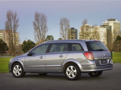 Holden Astra Wagon 2005 poster