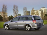 Holden Astra Wagon 2005 Poster 511256