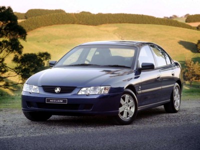 Holden VY Commodore Acclaim 2003 Poster 512229