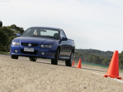 Holden VZ Ute SS 2004 puzzle 512838