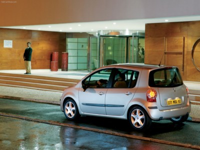 Renault Modus 2004 poster