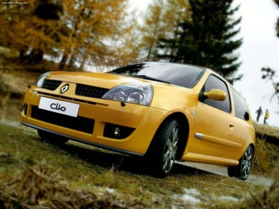 Renault Clio Renault Sport 2.0 16V 2004 Poster 514119