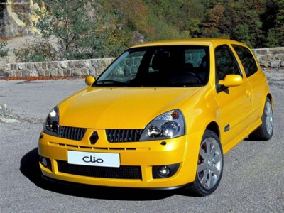 Renault Clio Renault Sport 2.0 16V 2004 poster #514179