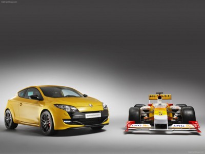 Renault Megane RS 2010 Poster 514529