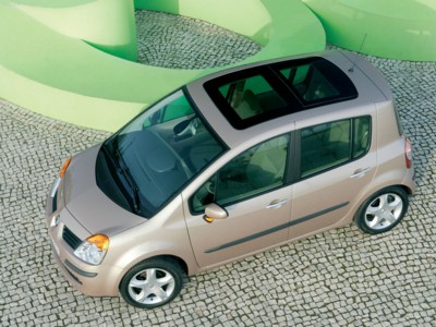 Renault Modus 2004 Poster 515233