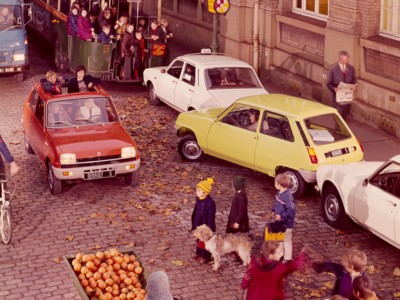 Renault 5 TL 1971 tote bag