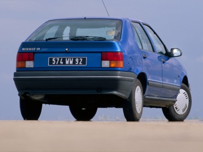Renault 19 TS Europa 1991 hoodie