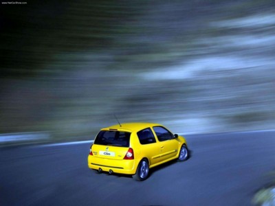 Renault Clio Renault Sport 2.0 16V 2004 poster #515794