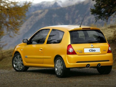 Renault Clio Renault Sport 2.0 16V 2004 poster #515883