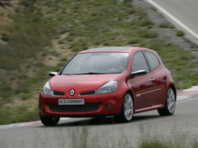 Renault Clio RS Concept 2006 Poster 516093