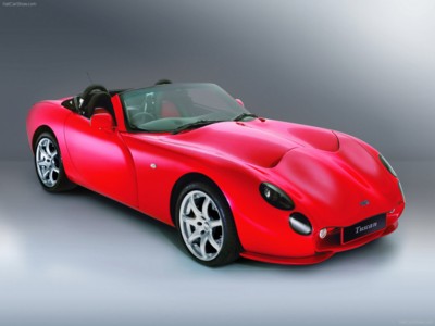 TVR Tuscan Convertible 2006 mouse pad