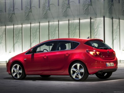 Opel Astra 2010 poster