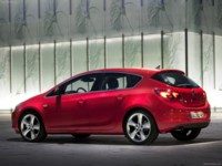 Opel Astra 2010 Poster 517515