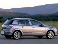 Opel Astra 2004 Poster 517618