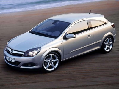 Opel Astra GTC 2005 poster