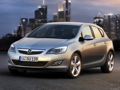 Opel Astra 2010 Poster 517818