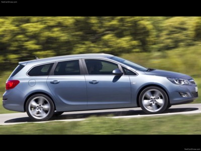 Opel Astra Sports Tourer 2011 mouse pad