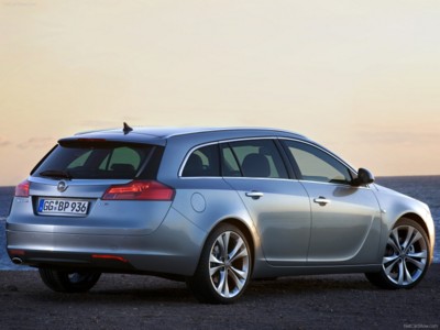 Opel Insignia Sports Tourer 2010 puzzle 518818