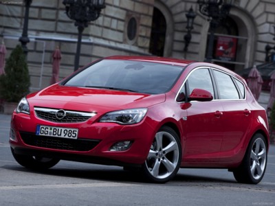 Opel Astra 2010 Poster 518856