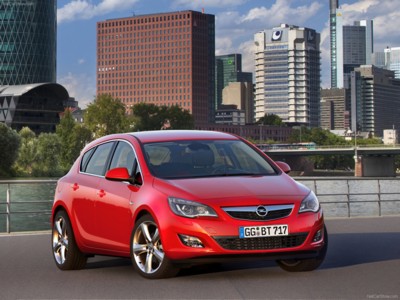 Opel Astra 2010 Poster 518953